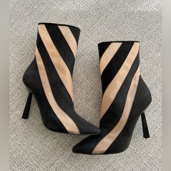 Betsey Johnson Black and Nude Boots - Picture 10 of 10